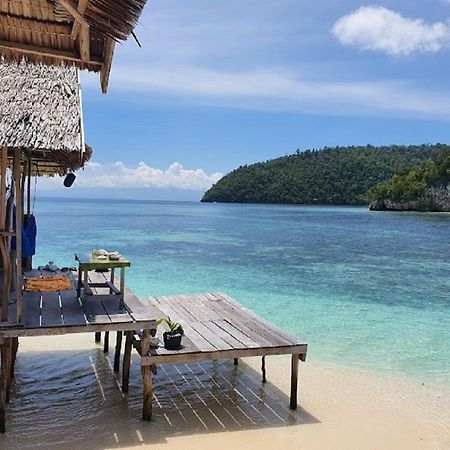 Nus Homestay Raja Ampat Kri Kültér fotó