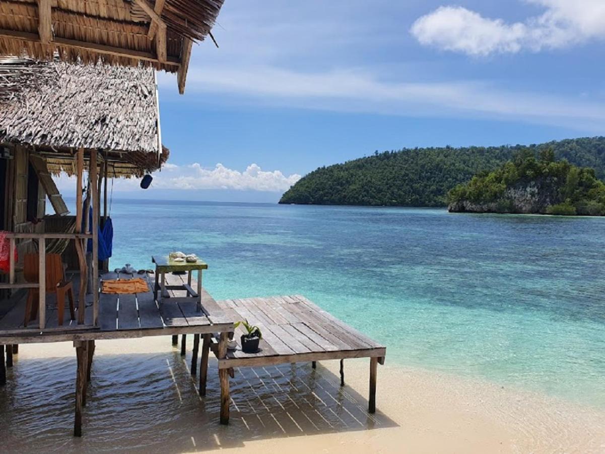 Nus Homestay Raja Ampat Kri Kültér fotó