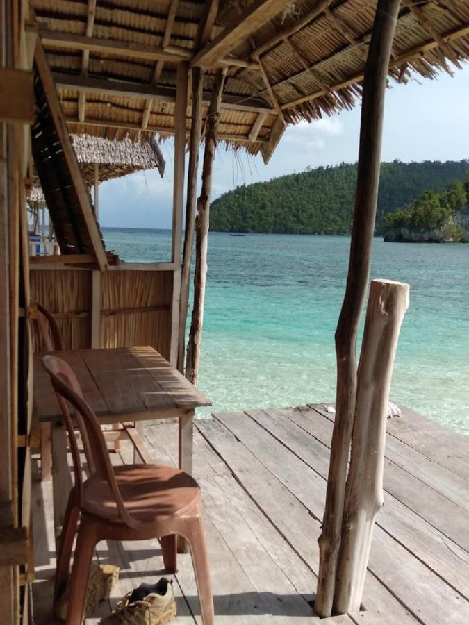 Nus Homestay Raja Ampat Kri Kültér fotó